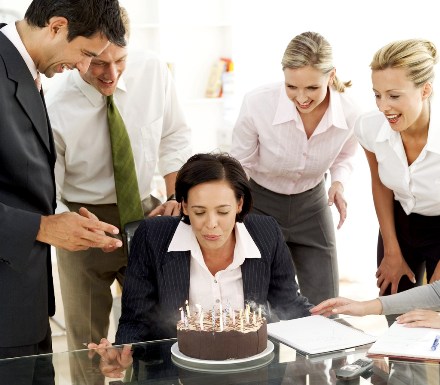 Happy Birthday - Mitarbeitern immer persönlich zum Geburtstag gratulieren 