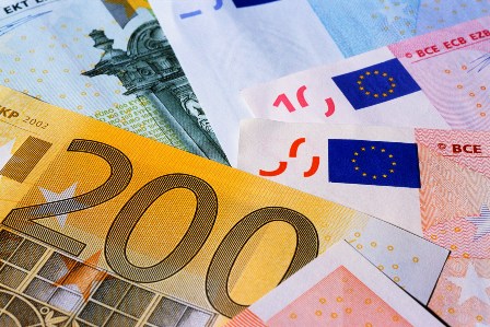  Bank darf Bonuszahlung kürzen auf www.business-netz.com