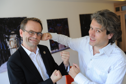 Jon Christoph Berndt® und Prof. Dr. Sven Henkel® auf www.business-netz.com