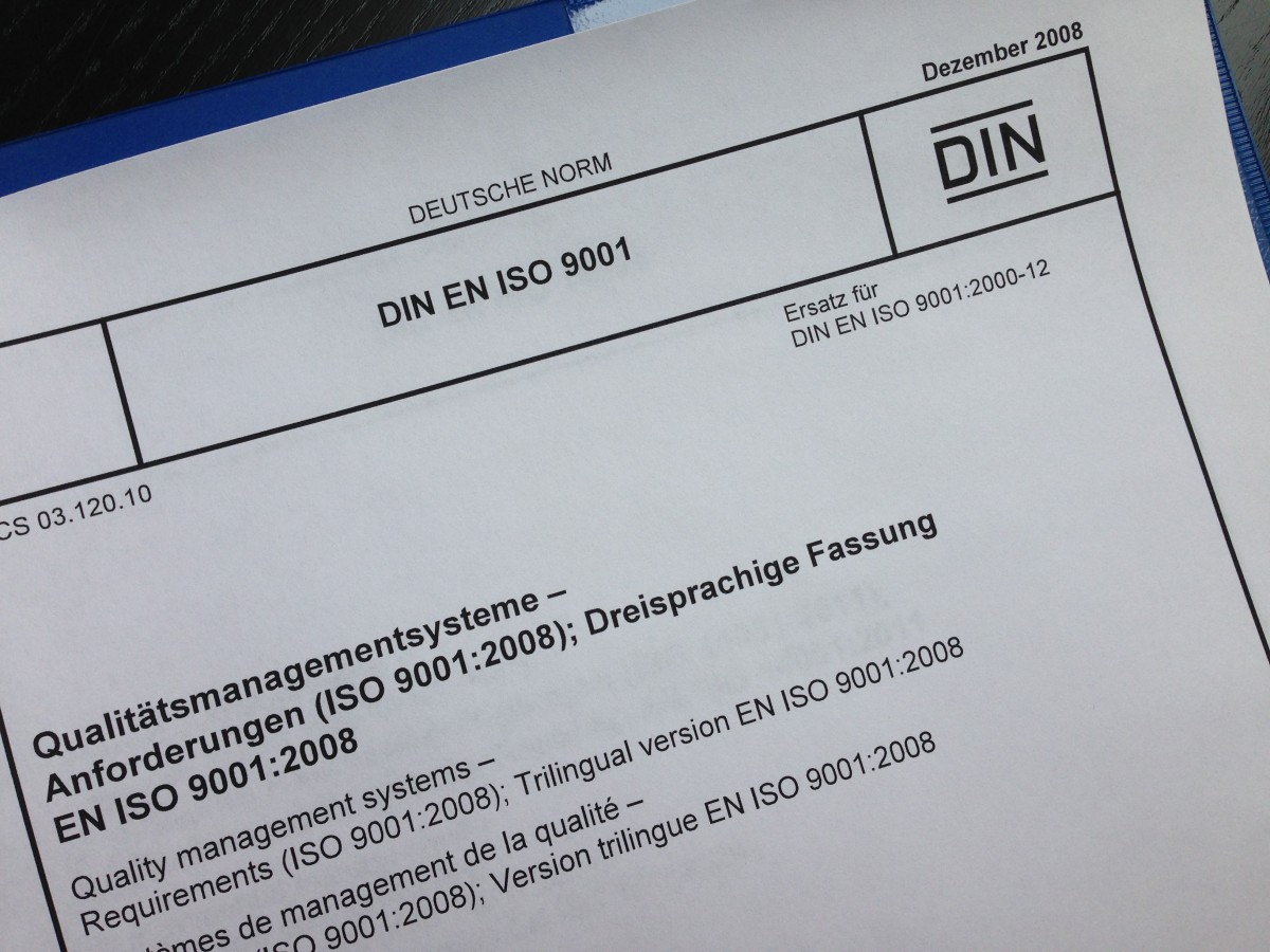 das Deckblatt der internationalen Norm DIN EN ISO 9001:2008